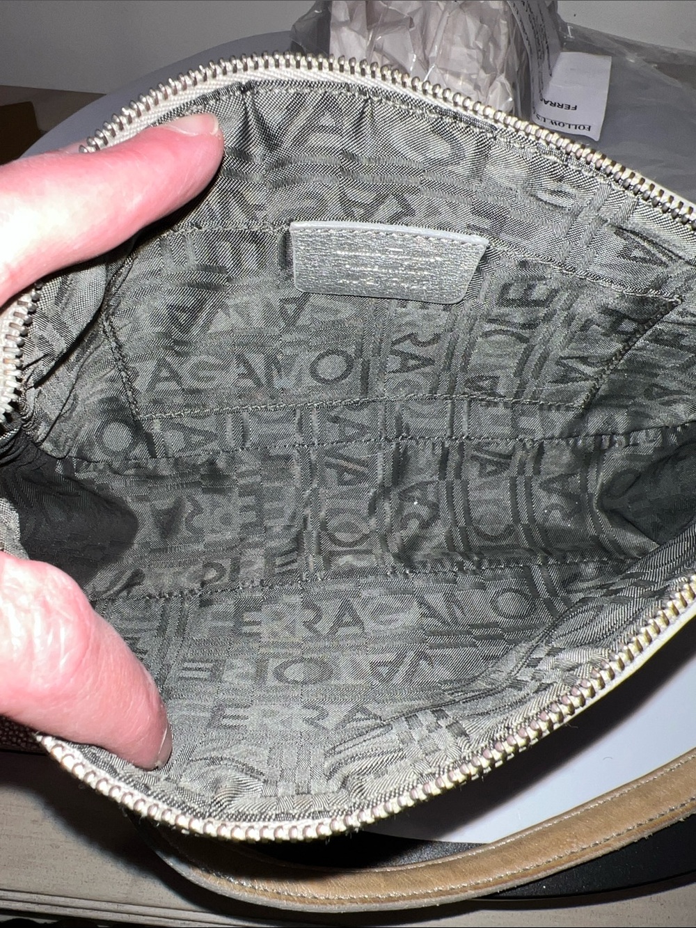 Salvatore Ferragamo Metallic Silver Gancini Shoulder Bag - Picture 9 of 16